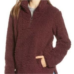 Thread & Supply Wubby Fleece Pullover